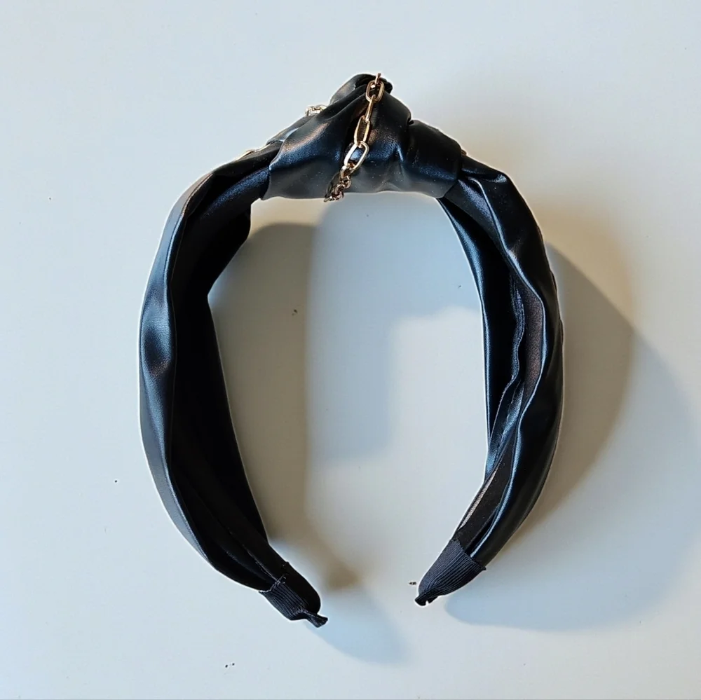 Knotted Chain Headband